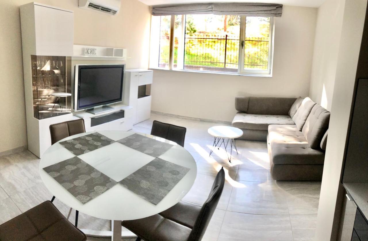Apartamentai Voveraite Паланга Екстер'єр фото